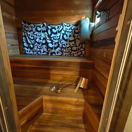 Lapland Traveller Villa *