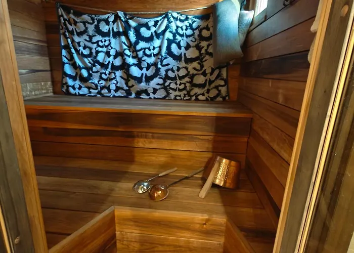 Lapland Traveller Villa *